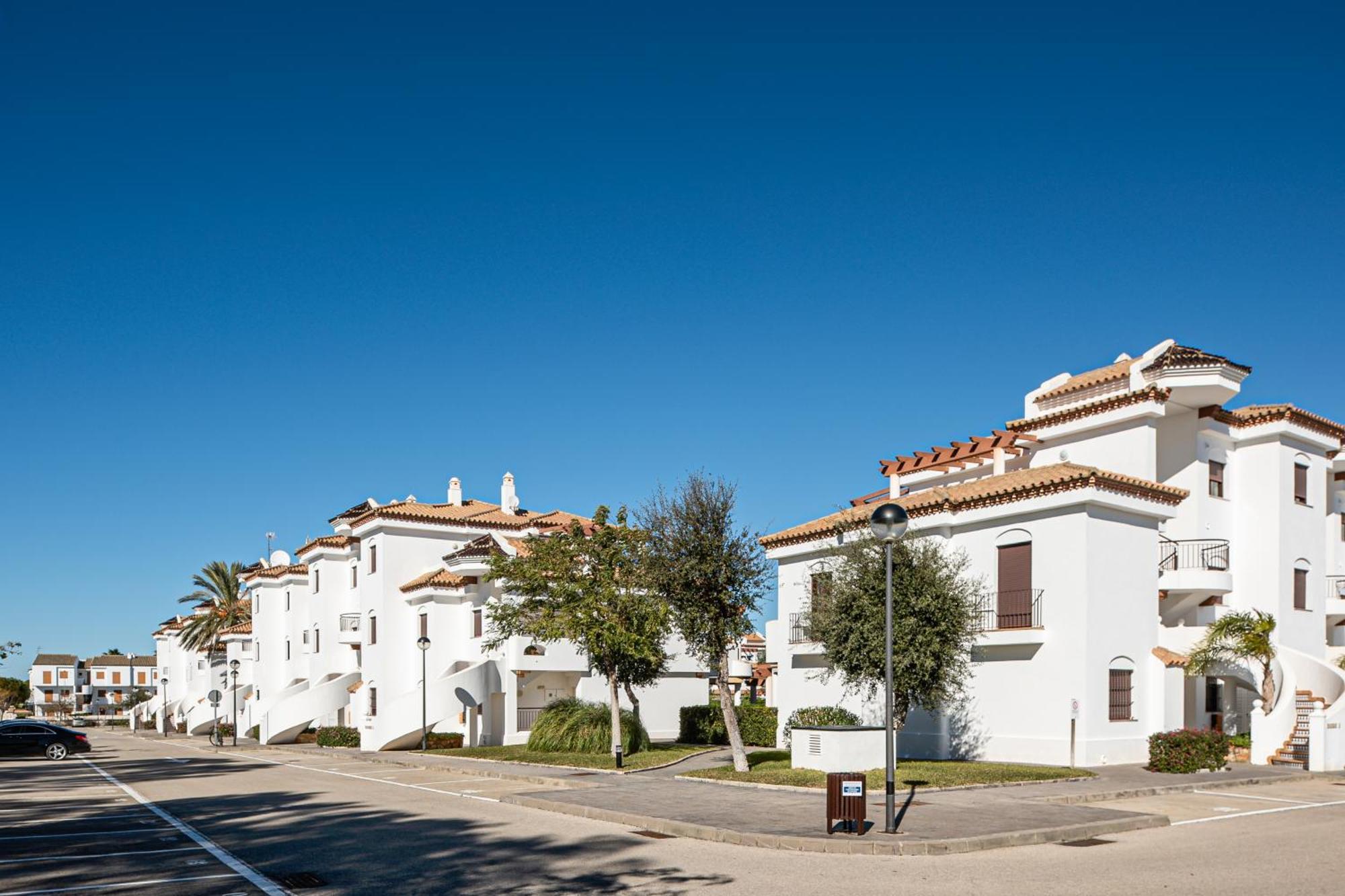 Apartamento Familiar Muy Soleado Cerca De La Playa Y Parking Incluido Chiclana de la Frontera Extérieur photo
