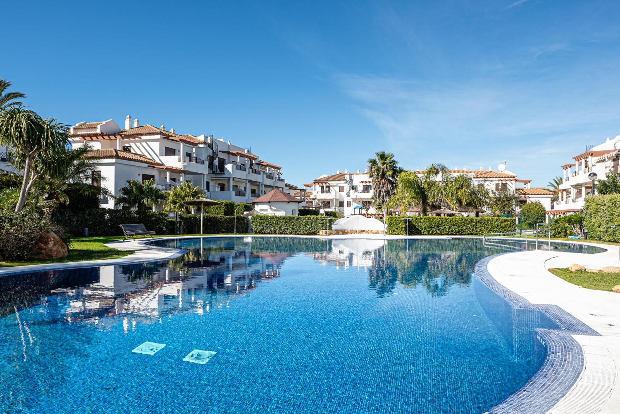Apartamento Familiar Muy Soleado Cerca De La Playa Y Parking Incluido Chiclana de la Frontera Extérieur photo