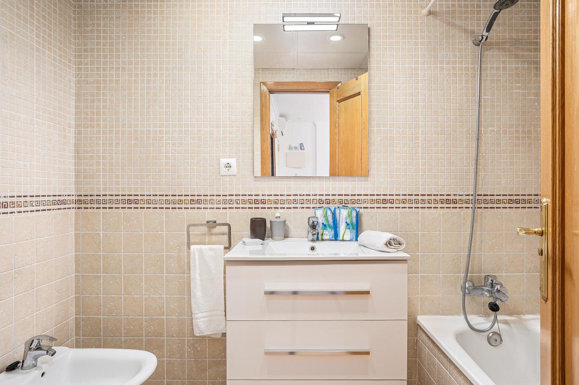 Apartamento Familiar Muy Soleado Cerca De La Playa Y Parking Incluido Chiclana de la Frontera Extérieur photo